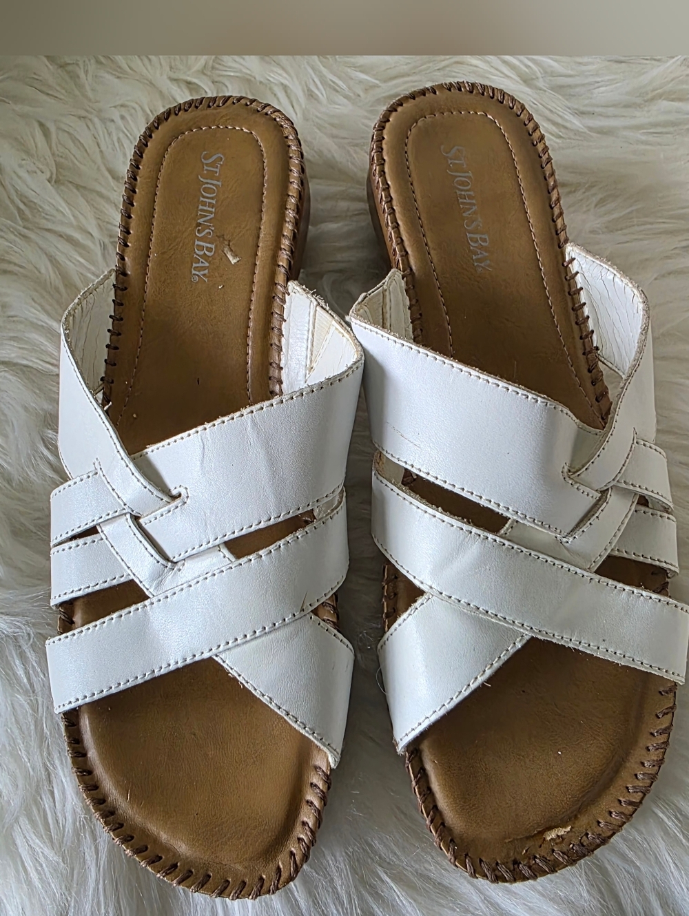 St. John's Bay White Leather Slide Sandals w/Braided Detail Size 11
